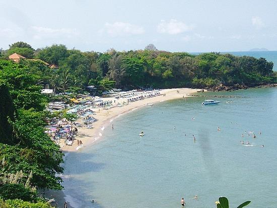 The Cliff Residence Condo Pattaya Exterior photo
