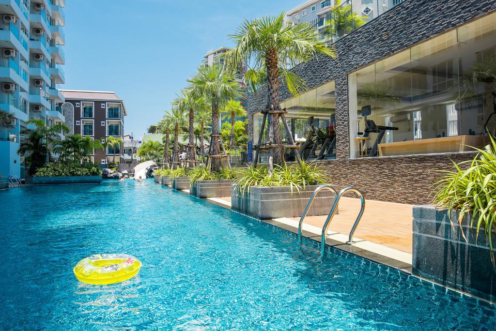 The Cliff Residence Condo Pattaya Exterior photo